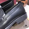 6930ebd66e68136f4d9b32ed Ferragamo Latest Design Original Imported Cowhide Leather with Dyed Lamb Skin Lining and Luxurious Metal Buckle
