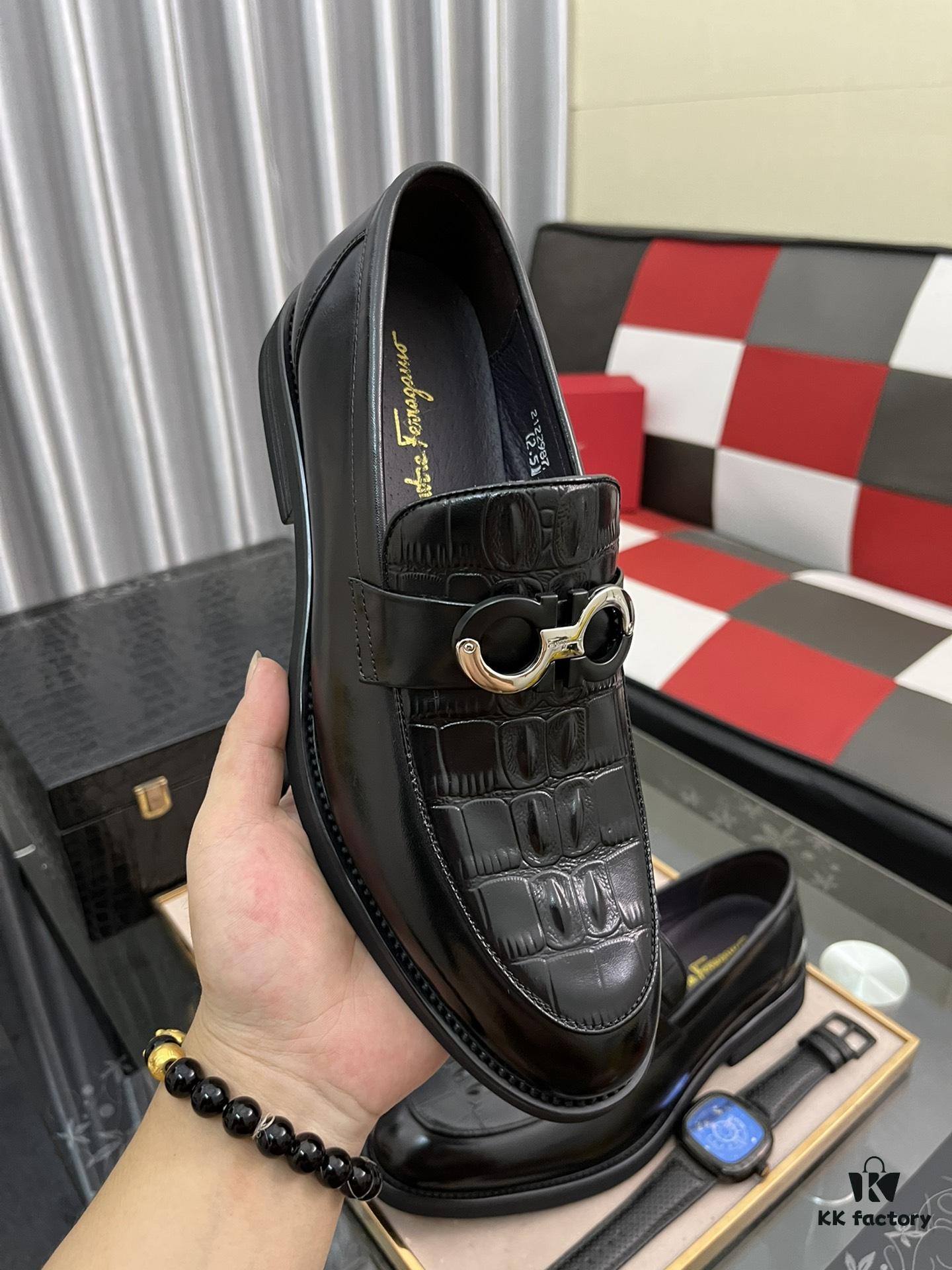 6930ebea6e68136f4d9b330e 【Ferragamo】 Hong Kong Original Quality Loafers, Premium Italian Glossy Leather Men's Slip-on Casual Shoes, Top-Grade Lamb Lining, Non-slip Durable Rubber Sole