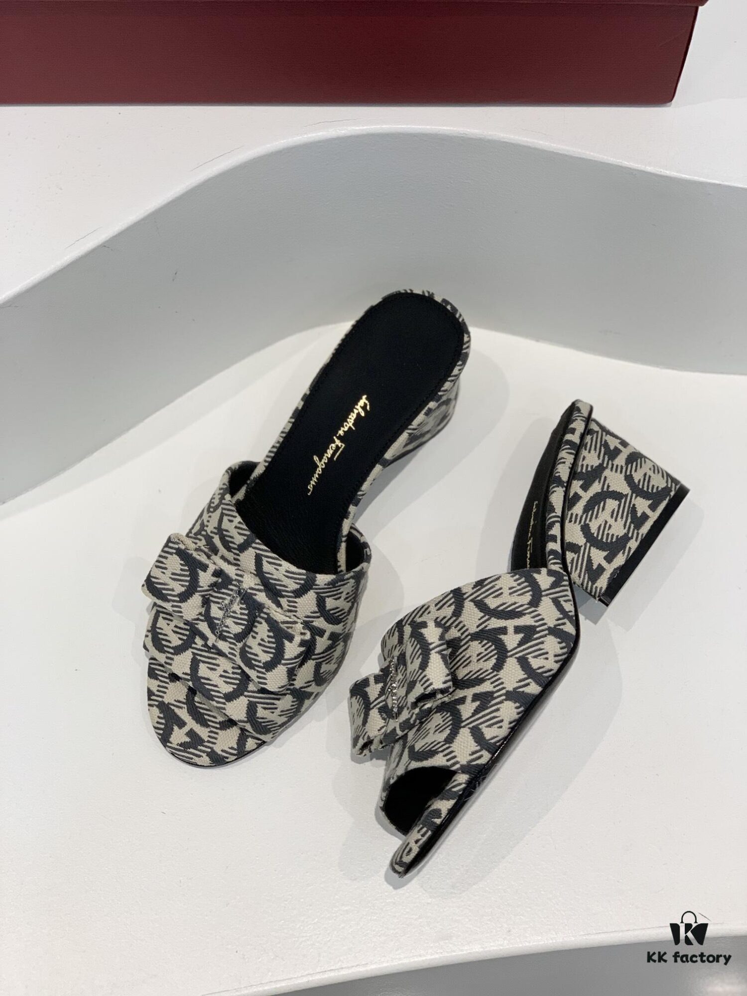 6930ebfc6e68136f4d9b3327 Salvatore Ferragamo Viva Chunky Heel Open-Toe Sandals with Classic Droplet Heel and Oversized Bow, Spring/Summer New Arrival