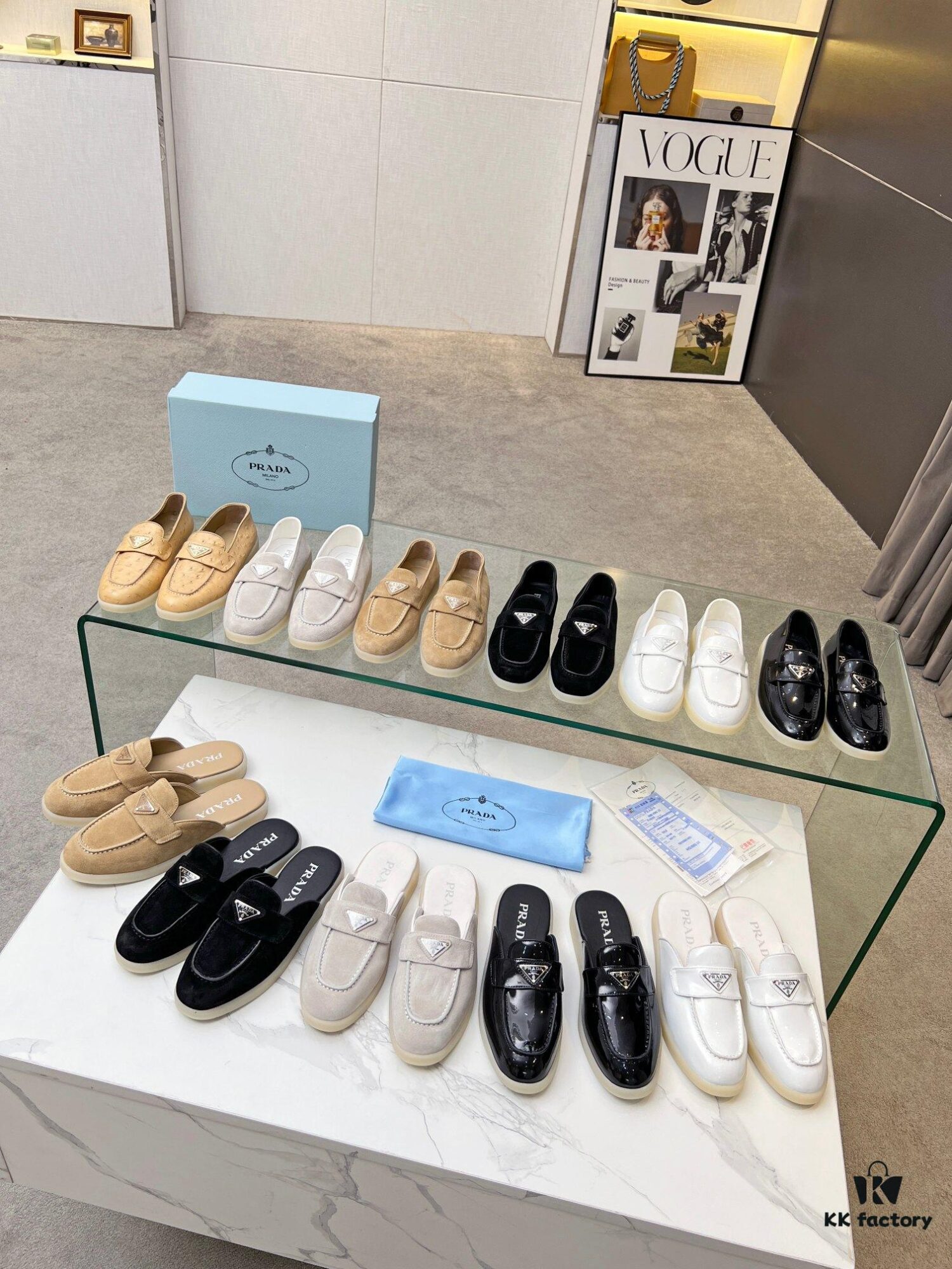 PRADA 2023 Latest Loafer Slipper, Hot Urban Fashion Series, Functional and Tech-Driven Design with Embossed Rubber Triangle Logo, Full Cowhide Upper for Ultimate Comfort