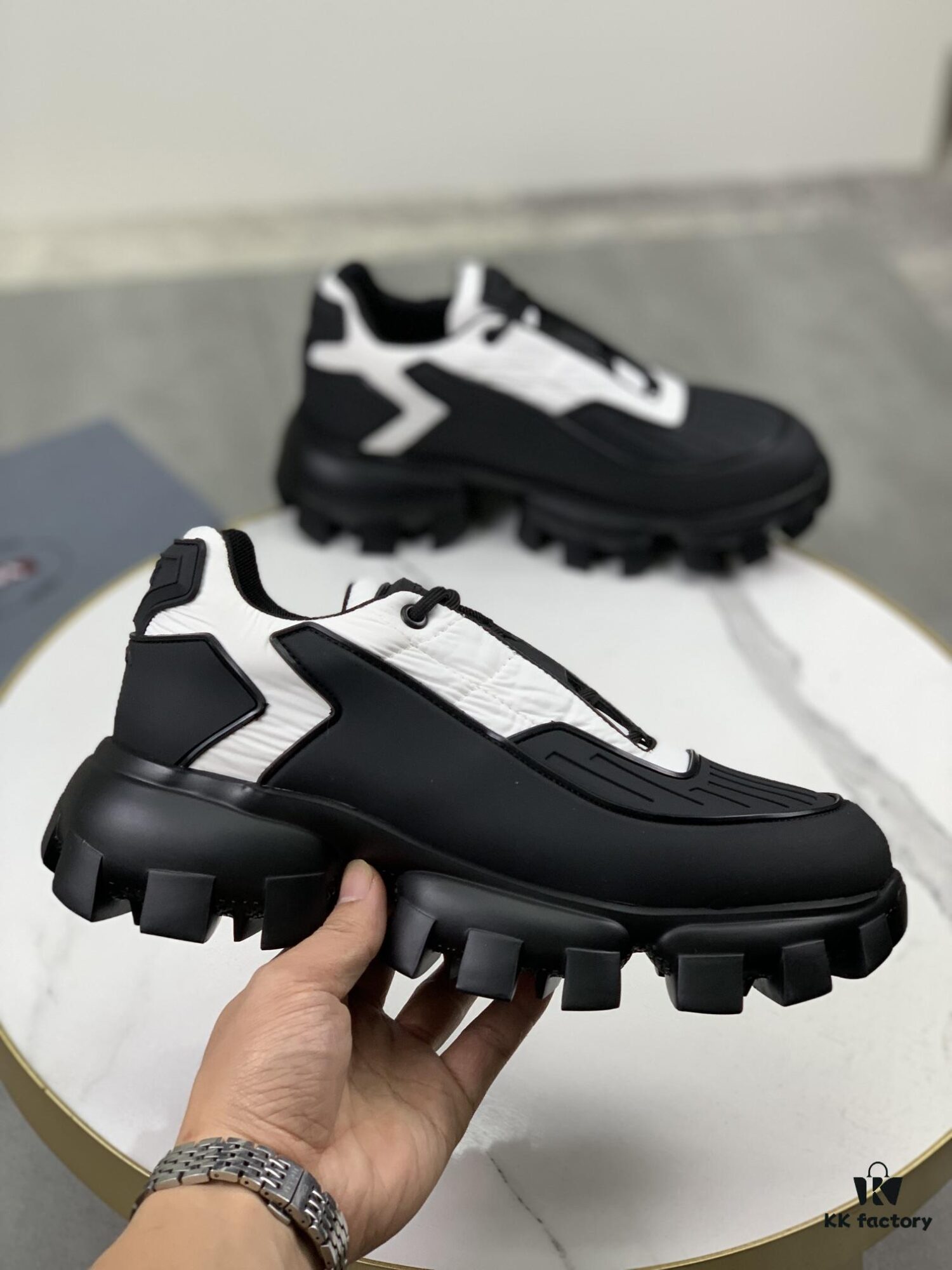 6930ec526e68136f4d9b33a3 High-Quality Beef Leather Men's Shoes (PRADA) 2021 Latest Official Release, 1:1 Replication, Hong Kong Counter Synchronized, Runway Matched
