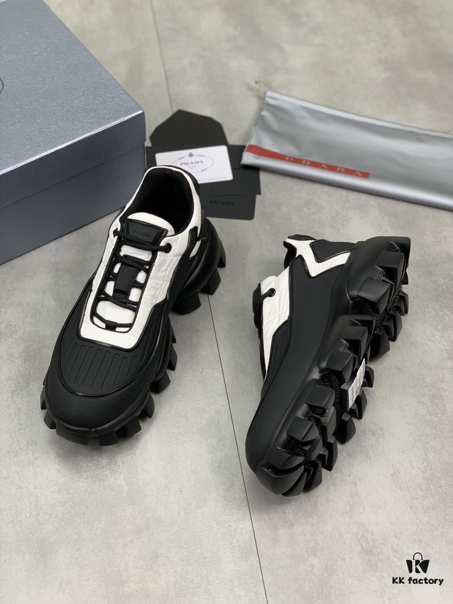 6930ec536e68136f4d9b33a5 High-Quality Beef Leather Men's Shoes (PRADA) 2021 Latest Official Release, 1:1 Replication, Hong Kong Counter Synchronized, Runway Matched