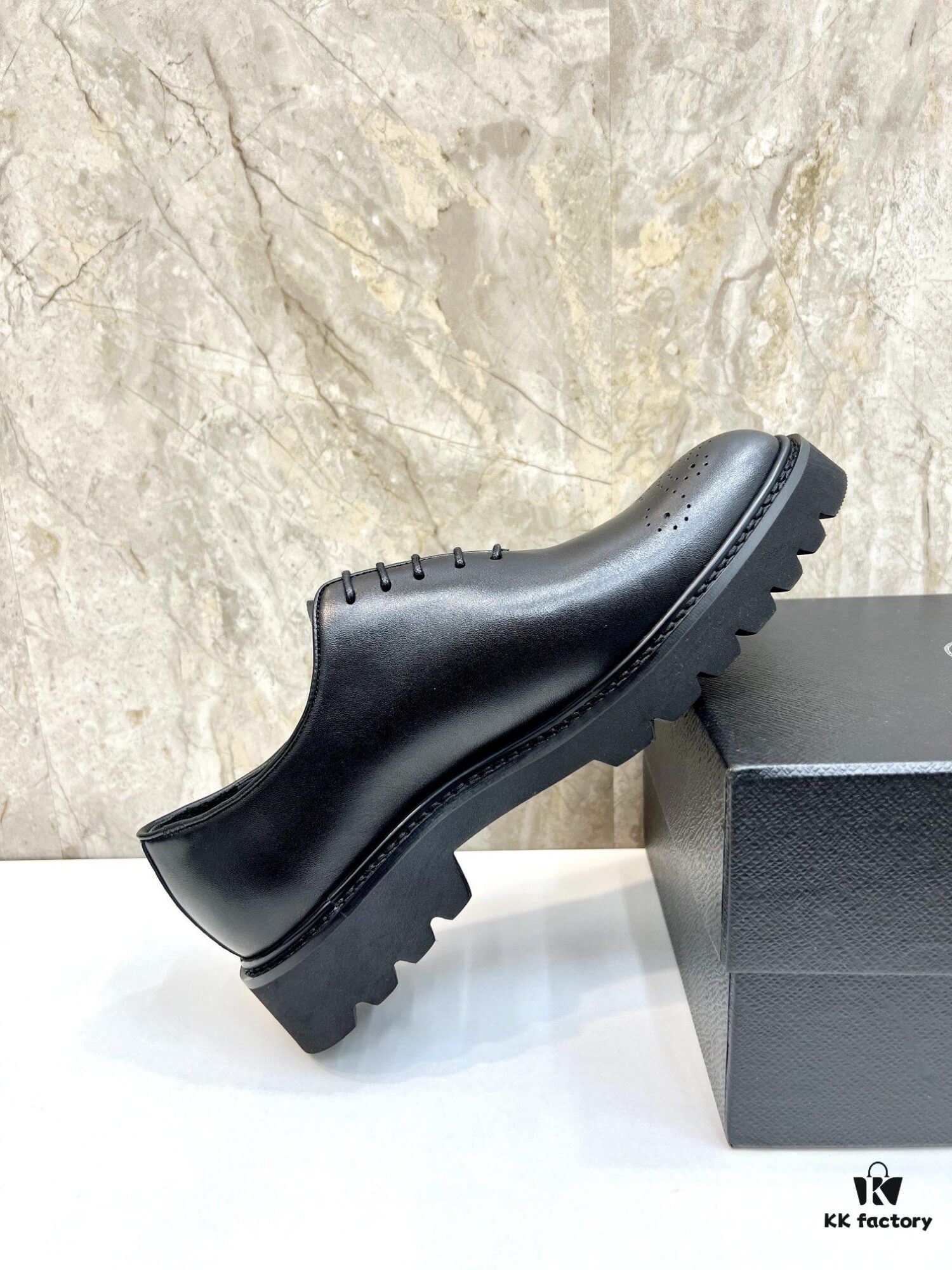 6930ec946e68136f4d9b3405 PRADA High-Quality Men's Fashion Dress Shoes, Slip-On Style, Premium Cowhide Leather, Rubber Sole, British Style, European and American Trend