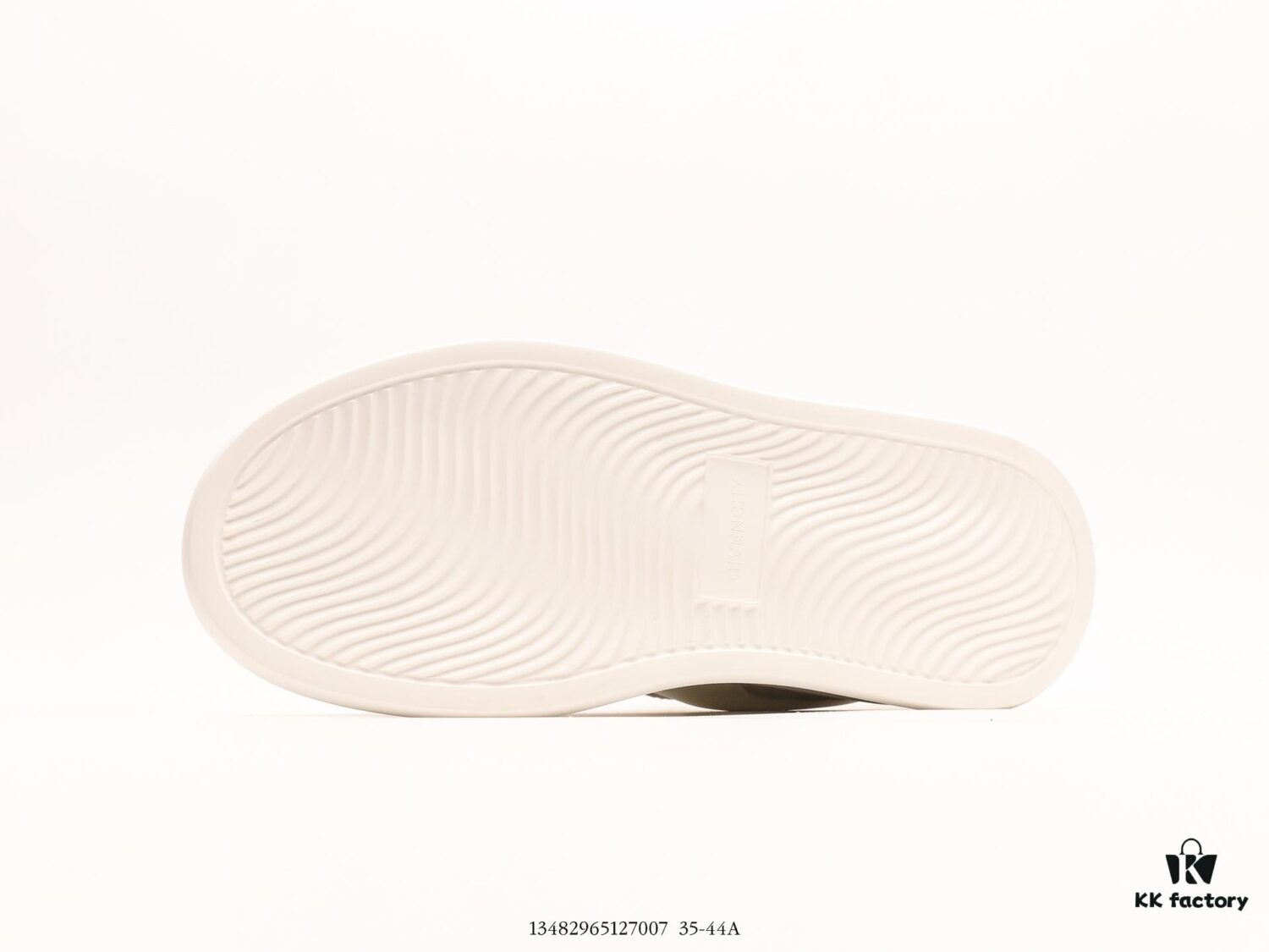 6930ec9a6e68136f4d9b3410 Givenchy Givenchy Top Luxury Shoes Unisex Heavy-Duty Casual Shoes Made of Calfskin and Silk with Color-Block Design, Tongue Featuring Brand Logo Decoration, Three-Dimensional Composite Stitching, Lightweight and Trendy, High Comfort, 7cm Height Increase with Natural Look