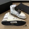 6930ed136e68136f4d9b34b4 AMIRI Skull Top High Sneakers