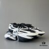 6930ef5e6e68136f4d9b385b Balmain Yacht Shoes Black and White