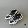 6930ef5f6e68136f4d9b385c Balmain Yacht Shoes Black and White