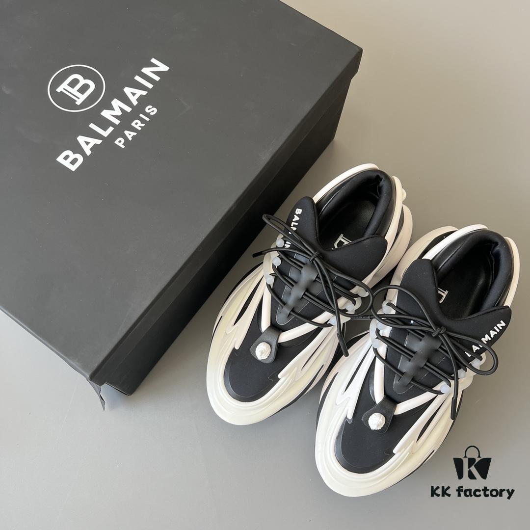 6930ef606e68136f4d9b385d Balmain Yacht Shoes Black and White