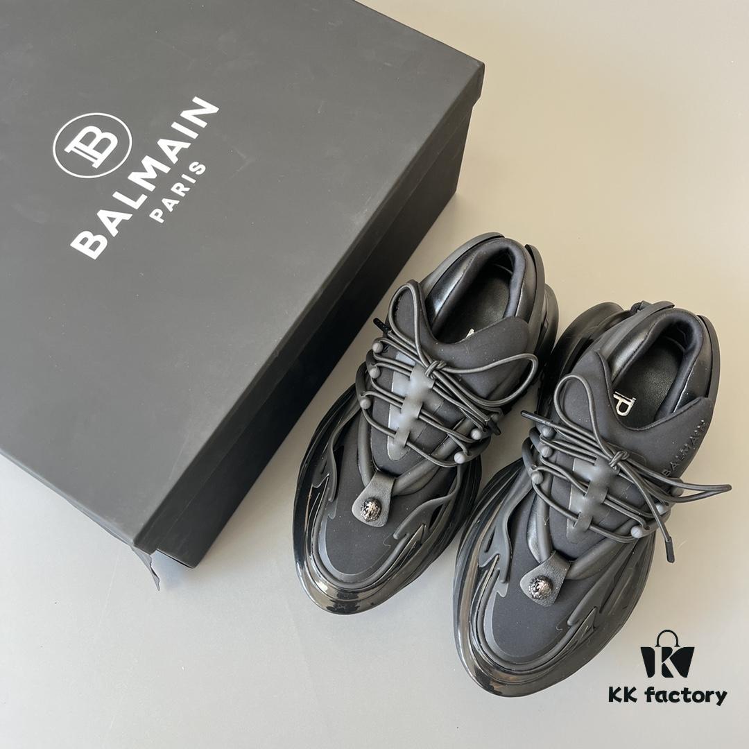 6930ef696e68136f4d9b386b Balmain Black Yacht Shoes