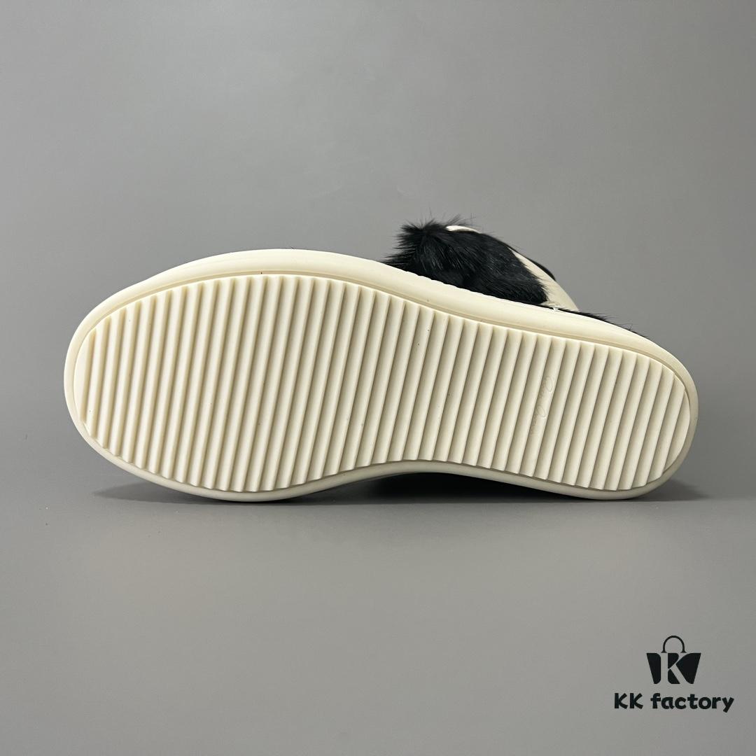 6930ef9b6e68136f4d9b38b3 Rick Owens Horsehair Black and White Inverted Triangle