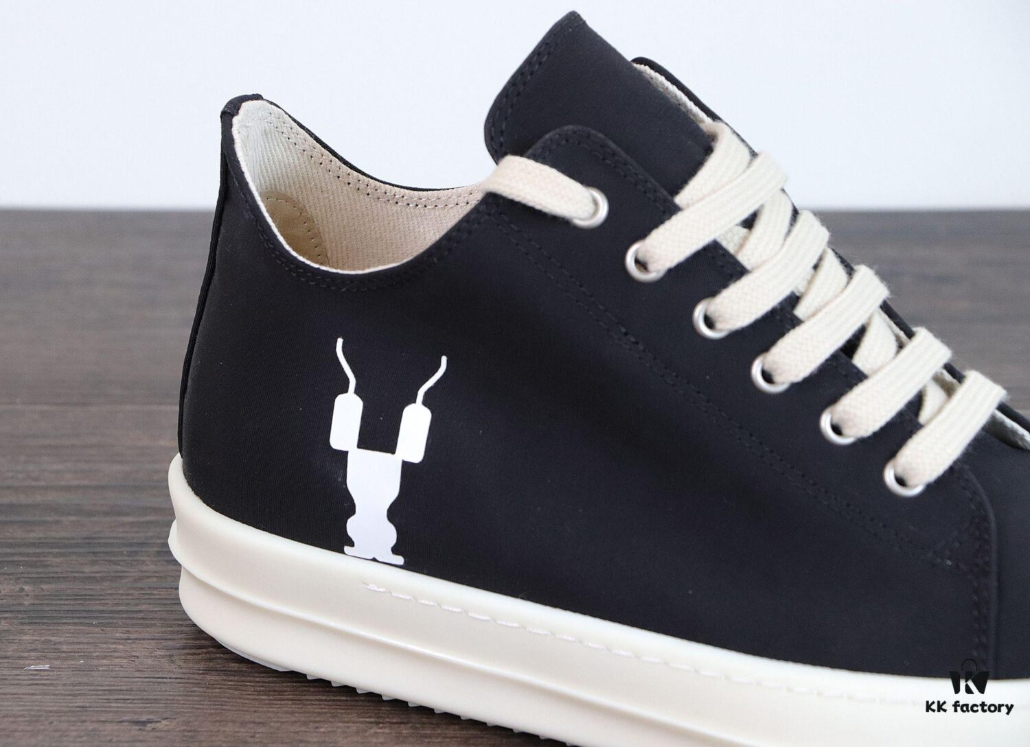 6930efe66e68136f4d9b3919 Rick Owens DRKSHDW Textured Low-Top Lace-Up with Logo Print (Note: Logo Only on Right Foot)