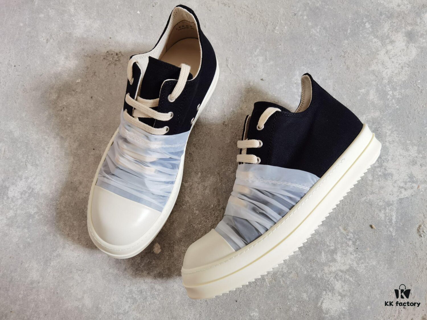 6930eff86e68136f4d9b3934 Rick Owens DRKSHDW High-Top Canvas White Crinkle