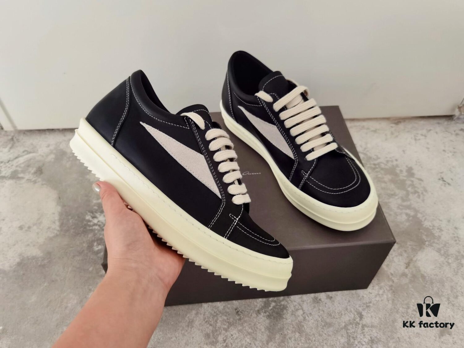 6930f1a56e68136f4d9b3b7e RICKOwens Full-Grain Calfskin Low-Cut Shoes Inspired by VANS Design