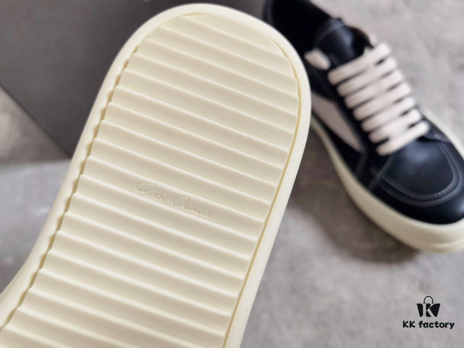 6930f1a86e68136f4d9b3b85 RICKOwens Full-Grain Calfskin Low-Cut Shoes Inspired by VANS Design