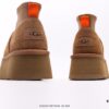 6930f1d16e68136f4d9b3bbc UGG Full Wool Lining Top Quality Sheepskin Winter Boots from Australia, Warm Luxury Brand Unisex Style UGG-5877 Official Website Synchronized, Made with Imported Cowhide and Fine Craftsmanship, Featuring Imported Rubber Foam Outsole (Comfortable, Soft, Wear-Resistant) Genuine Quality, Exquisite Workmanship That You'll Fall in Love With at First Sight