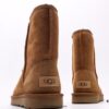 6930f2056e68136f4d9b3c0a UGG Full Wool Lining Top Quality Sheepskin Winter Boots from Australia, Warm Luxury Brand Unisex Style, UGG-5877 Official Website Synchronized, Made with Imported Cowhide and Precision Stitching, Featuring Imported Rubber Foam Outsole (Comfortable, Soft, Wear-Resistant), Excellent Craftsmanship That Wins Your Heart at First Sight