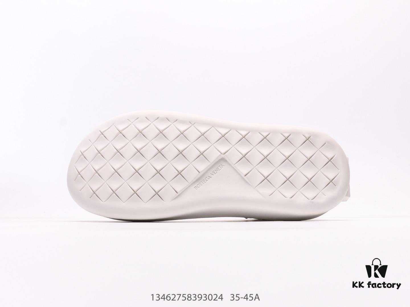 6930f2746e68136f4d9b3c84 UGG Weather Hybrid Tasman Waterproof Low-Top Shoes with Color-Blocking Design, Premium Imported Luofeng Sheepskin and Wool Upper, Drawstring Slip-On Style for Easy Wear, TPU Molded Suede Outsole, Integrated Wool Insole