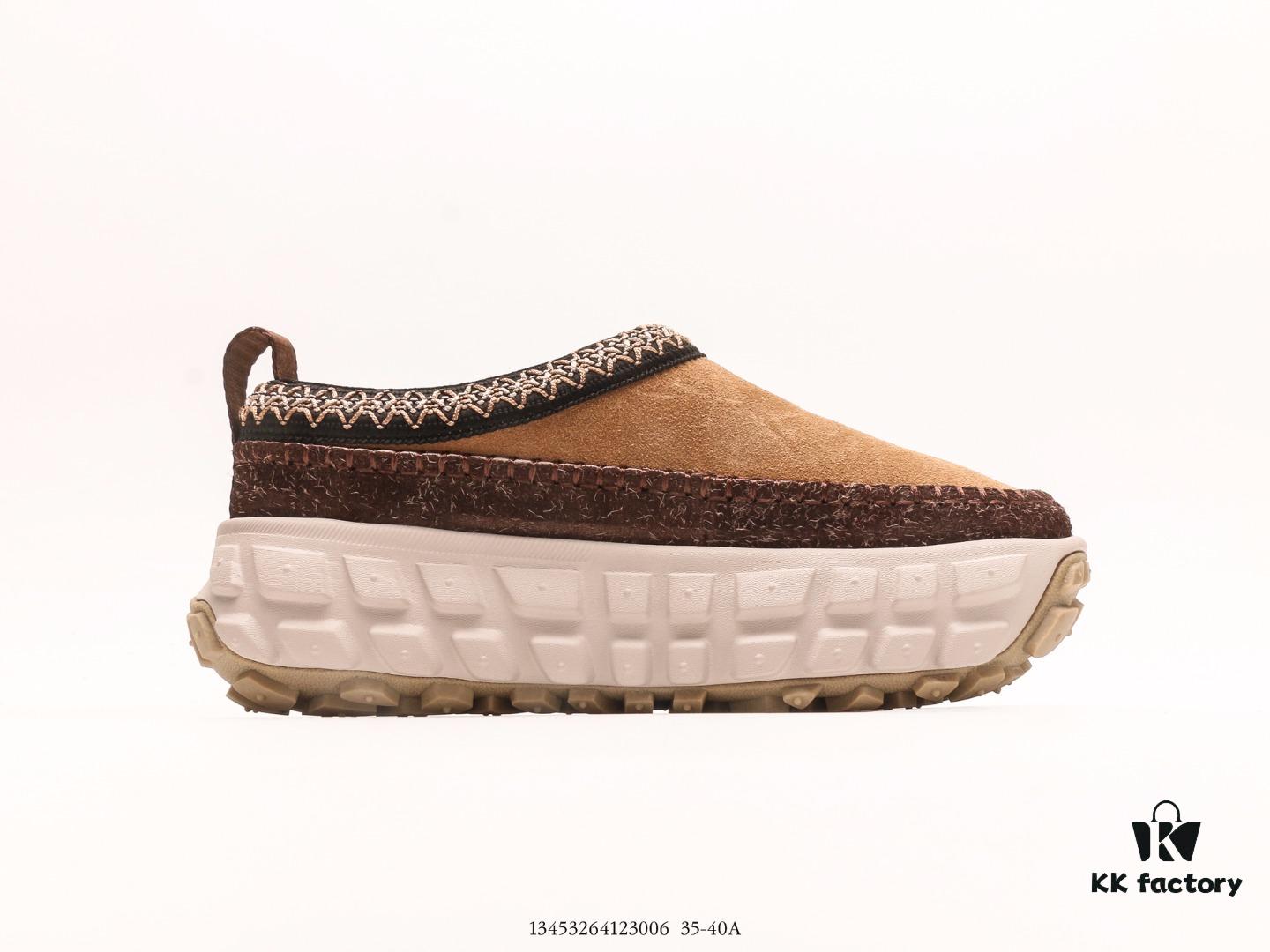 6930f27e6e68136f4d9b3c92 UGG Popular Item UGG Brand Has Become a Symbol of Fashion, Casual Lifestyle, and Luxury, Establishing Itself as a Global Premium Fashion Brand Focused on Delivering Luxurious Comfort to Customers