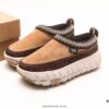 6930f2846e68136f4d9b3c97 UGG Popular Item UGG Brand Has Become a Symbol of Fashion, Casual Lifestyle, and Luxury, Establishing Itself as a Global Premium Fashion Brand Focused on Delivering Luxurious Comfort to Customers