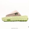 UGG W Classic Coquette Clog Slipper II, Coquette 2.0 Series Fashionable Indoor Mule-Style Comfortable Warm Half-Open Back Slippers
