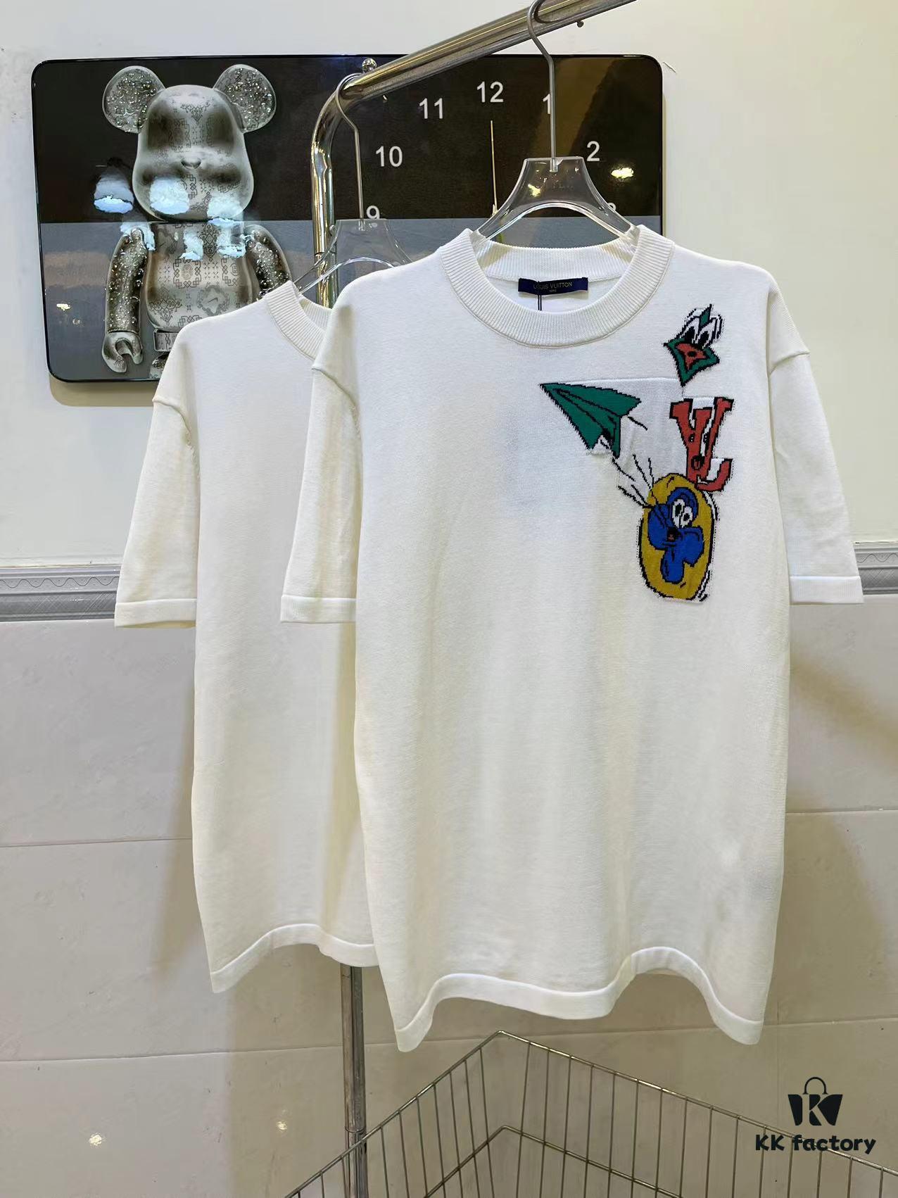 6930f5146e68136f4d9b3f8d LOUIS VUITTON 23SS New Arrival Paper Plane Design Knitted Short-Sleeve Shirt