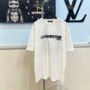 6930f5226e68136f4d9b3fa1 Louis Vuitton/LV New Embroidered Appliqué Round Neck Short Sleeve T-Shirt
