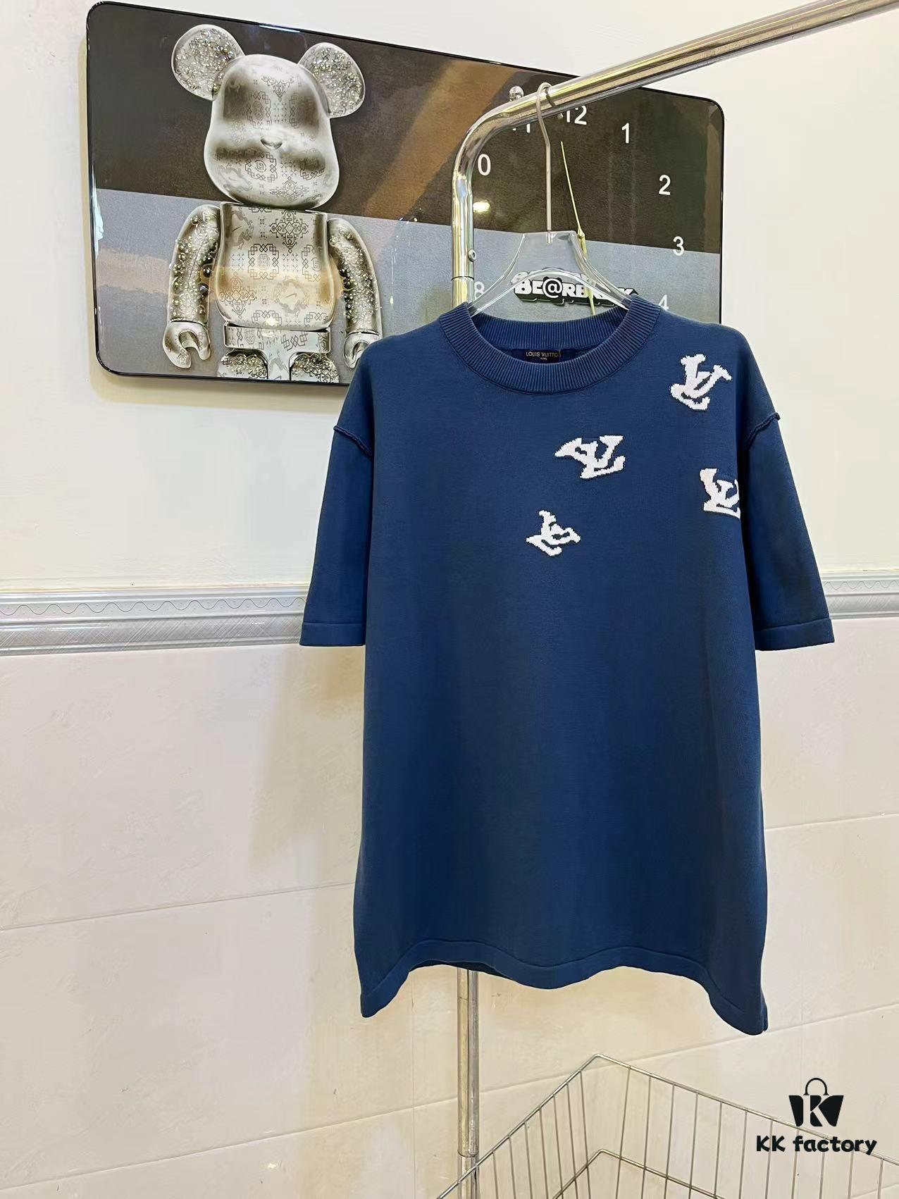 6930f53a6e68136f4d9b3fb6 LOUIS VUITTON Louis Vuitton 2023 Jazz Trumpeter Jacquard Knit Short-Sleeve Top