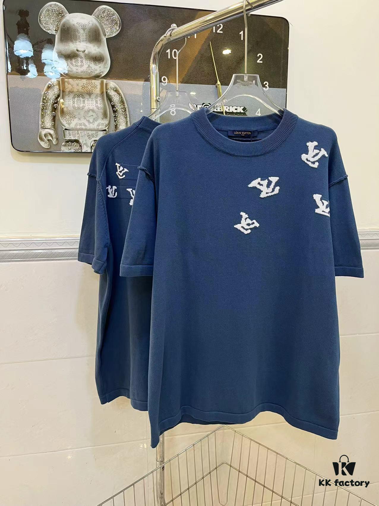 6930f53f6e68136f4d9b3fbe LOUIS VUITTON Louis Vuitton 2023 Jazz Trumpeter Jacquard Knit Short-Sleeve Top