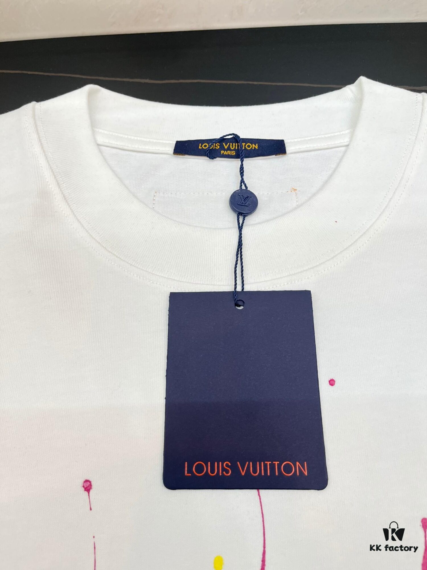 LOUIS VUITTON Louis Vuitton Hand-Painted Graffiti New Short Sleeve T-Shirt