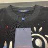 6930f56e6e68136f4d9b3fed LOUIS VUITTON Louis Hand-painted Crow New Short Sleeve T-shirt, High Quality 280g Combed Cotton Double Yarn Fabric, Soft and Comfortable Wear, Front Hand-painted Crow Design with Special Craftsmanship for Trendy Style, Custom Dyed to Match Official Website, Full Triple Labels Included, Not Ordinary Market Version, Guaranteed Quality, Unisex Design