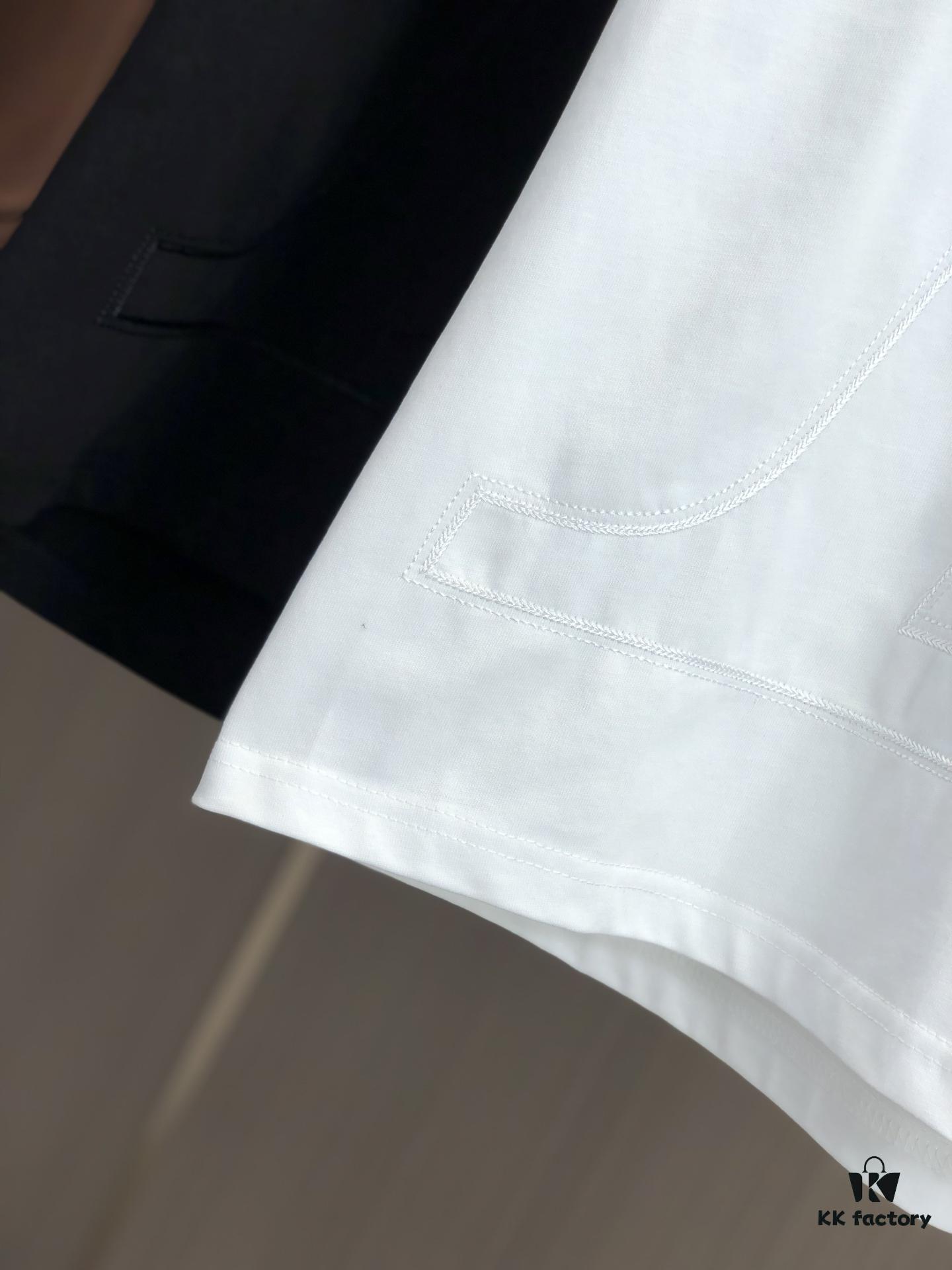 6930f6156e68136f4d9b408c LV Louis Vuitton 2025 Spring/Summer New Arrival Round Neck Short Sleeve T-Shirt with Chain and Single Needle Embroidery, Premium 320g Double-Combed Cotton Fabric, Slightly Loose Unisex Fit
