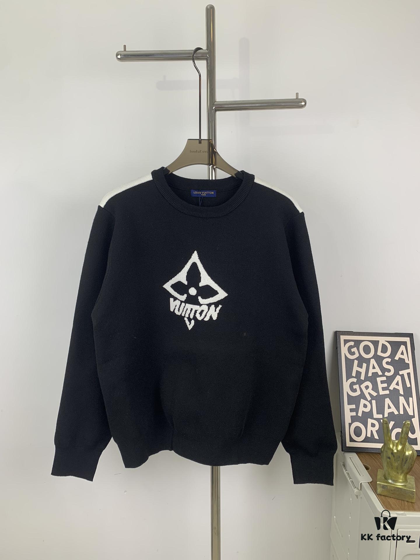 New Louis Vuitton LV Panda Color-Block Three-Leaf Grass Script Unisex Casual Round-Neck Sweater