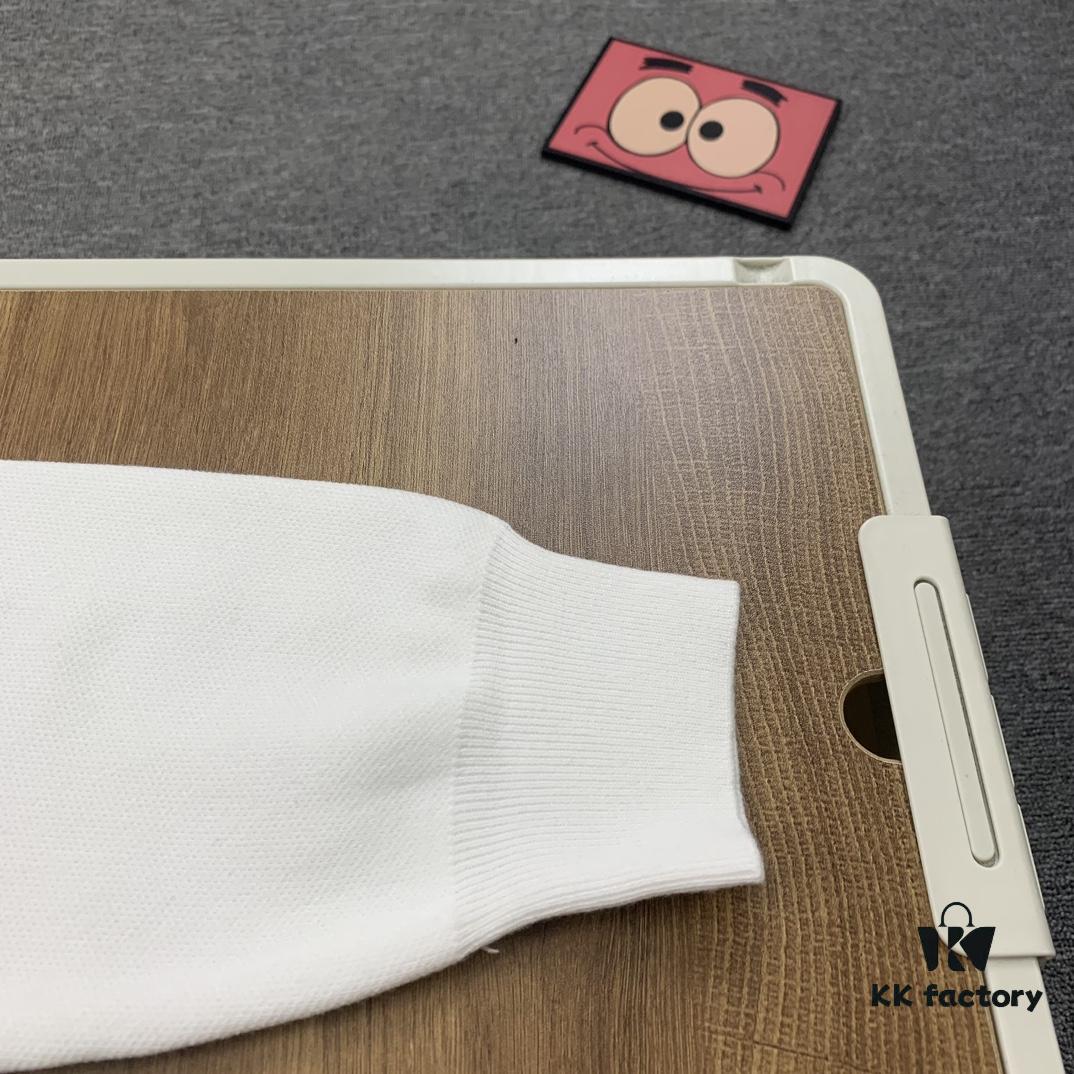 New Louis Vuitton LV Panda Color-Block Three-Leaf Grass Script Unisex Casual Round-Neck Sweater