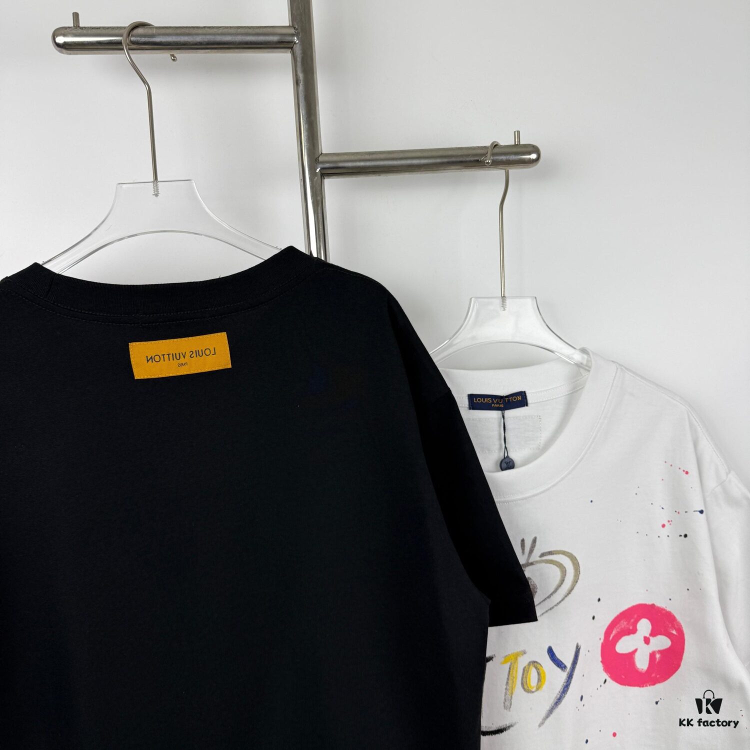 6930f6f76e68136f4d9b417e New LV Louis Vuitton 2024 Graffiti Print Short Sleeve T-Shirt, Premium 260g 32s Double Yarn Fabric, Soft and Comfortable Unisex Design, Stylish and Versatile