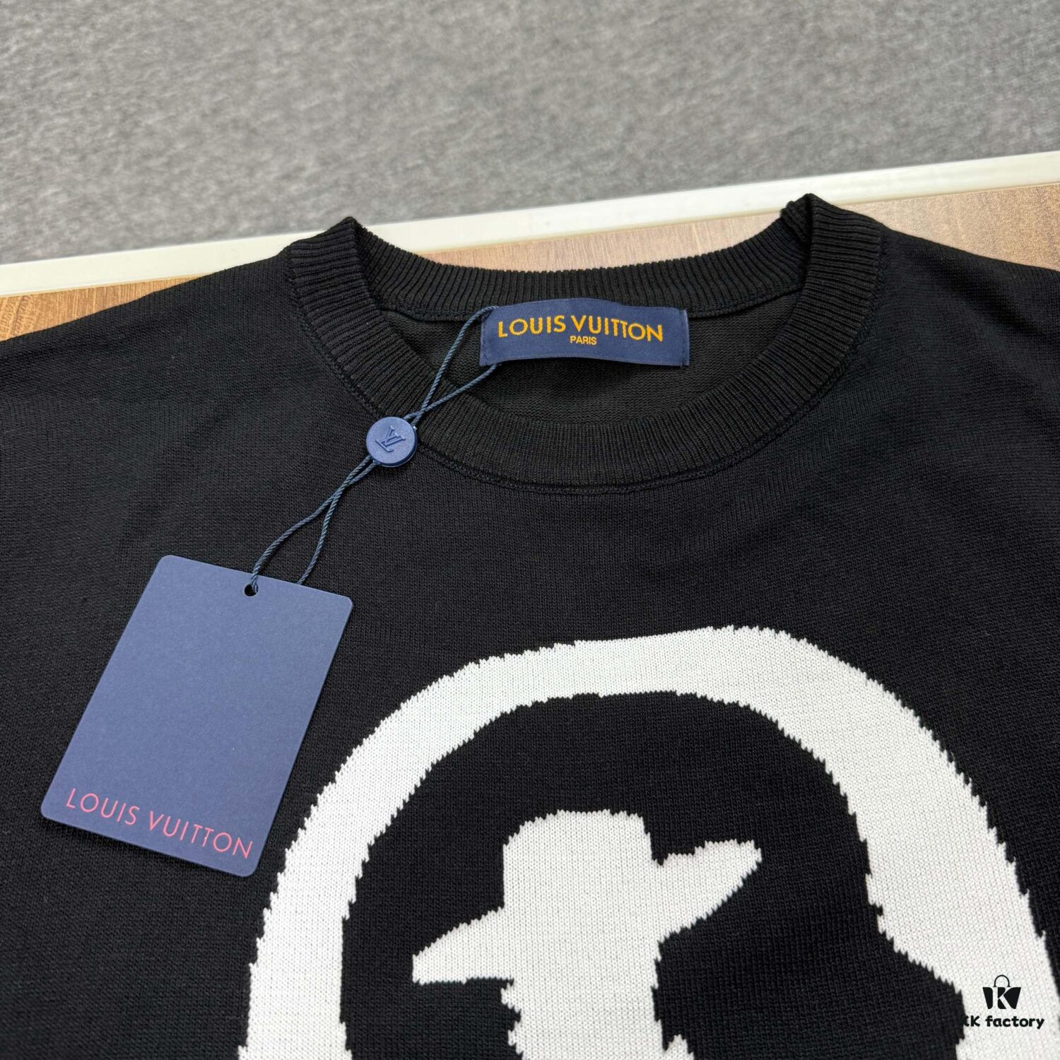 6930f7266e68136f4d9b41a5 New Arrival Louis Vuitton Unisex Black and White Portrait Knit Short Sleeve T-Shirt