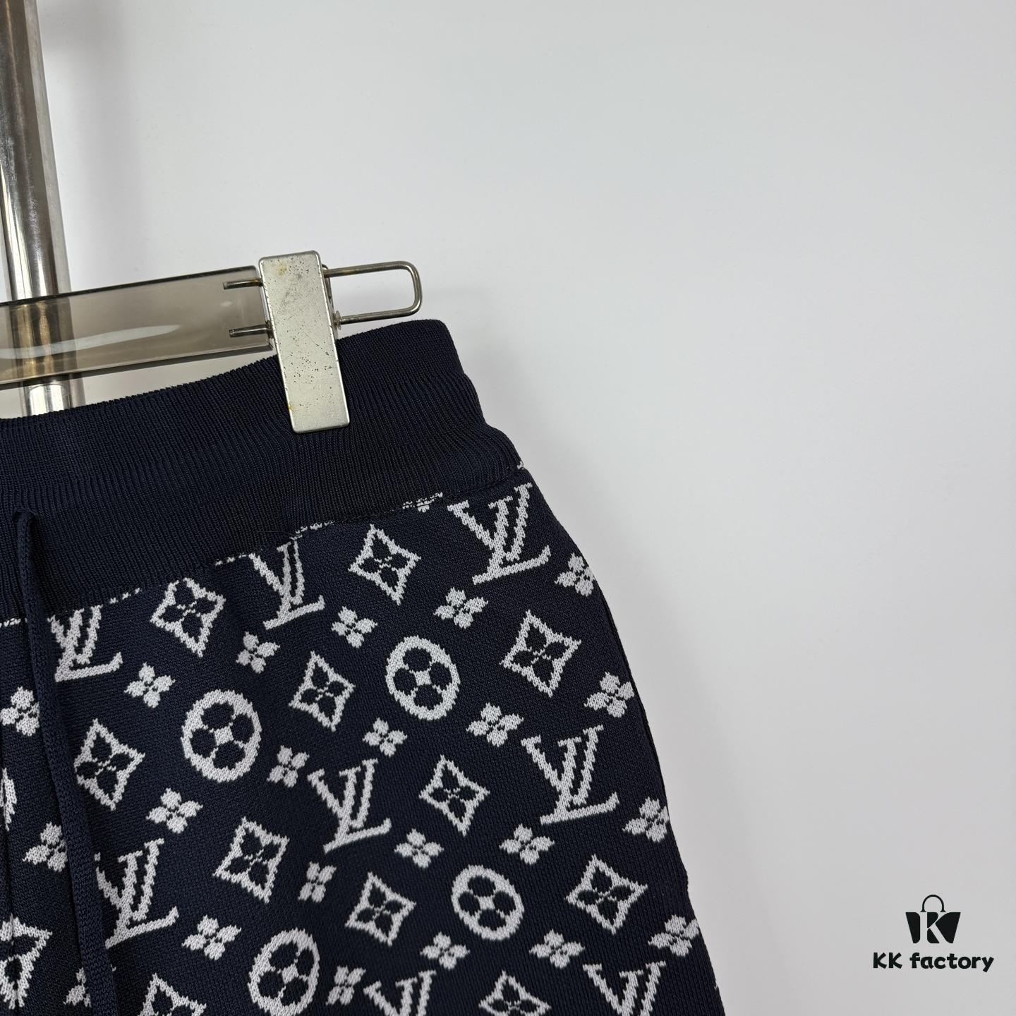 6930f7706e68136f4d9b41f7 New LV Louis Vuitton Monogram Jacquard Knit Shorts