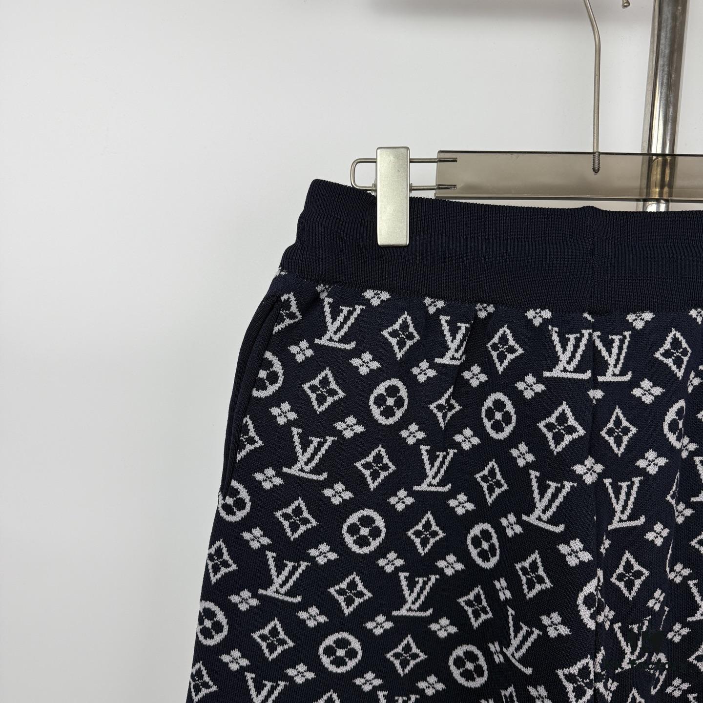 6930f7726e68136f4d9b41fa New LV Louis Vuitton Monogram Jacquard Knit Shorts