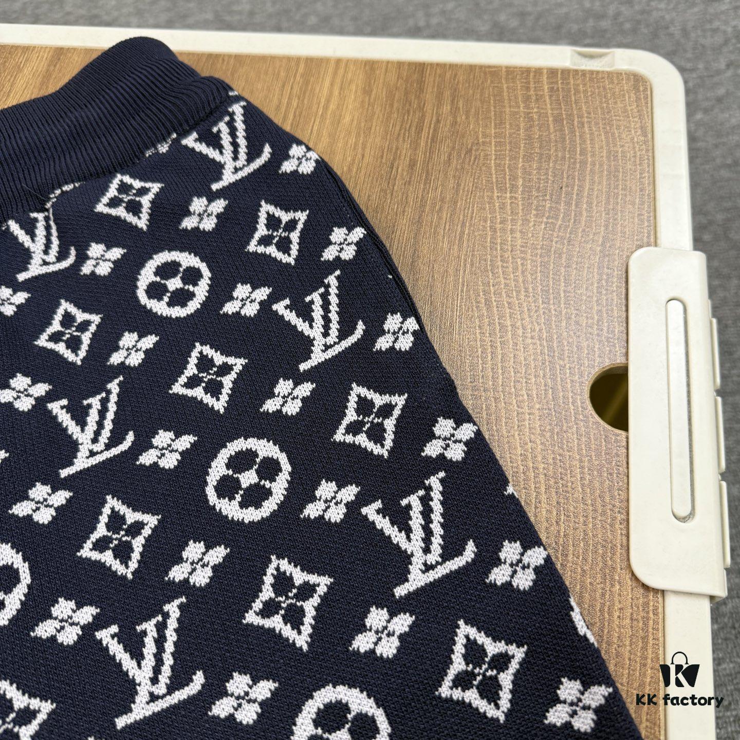 6930f7736e68136f4d9b41fb New LV Louis Vuitton Monogram Jacquard Knit Shorts