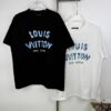 6930f7786e68136f4d9b41fe LOUIS VUITTON Graffiti Print Logo Round Neck Short Sleeve T-Shirt Unisex Casual Loose Fit