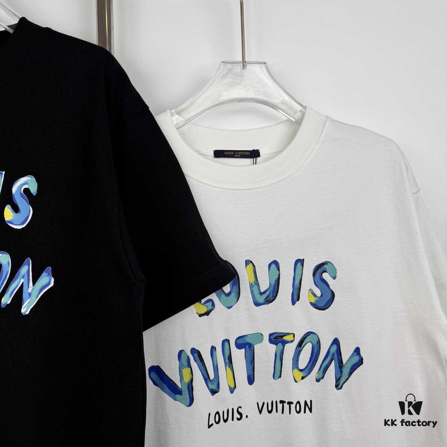 6930f7796e68136f4d9b4202 LOUIS VUITTON Graffiti Print Logo Round Neck Short Sleeve T-Shirt Unisex Casual Loose Fit