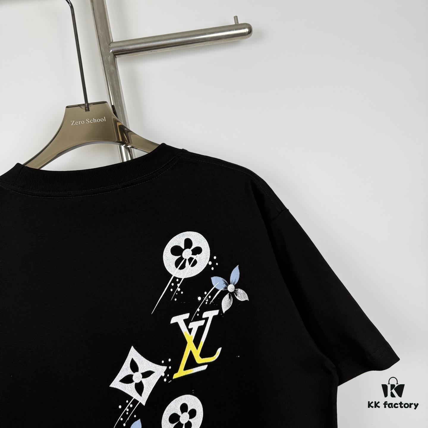 6930f7a56e68136f4d9b4223 Louis Vuitton 24SS Runway Exclusive LV Logo Hand-Drawn Graffiti Digital Print Crew Neck Short Sleeve T-Shirt