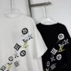 6930f7aa6e68136f4d9b4228 Louis Vuitton 24SS Runway Exclusive LV Logo Hand-Drawn Graffiti Digital Print Crew Neck Short Sleeve T-Shirt