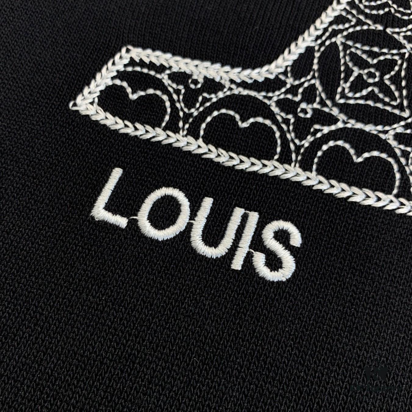 6930f8d26e68136f4d9b436b New Louis Vuitton Embroidered Logo Short Sleeve T-Shirt with Knitted Collar, Unisex Oversized Fit