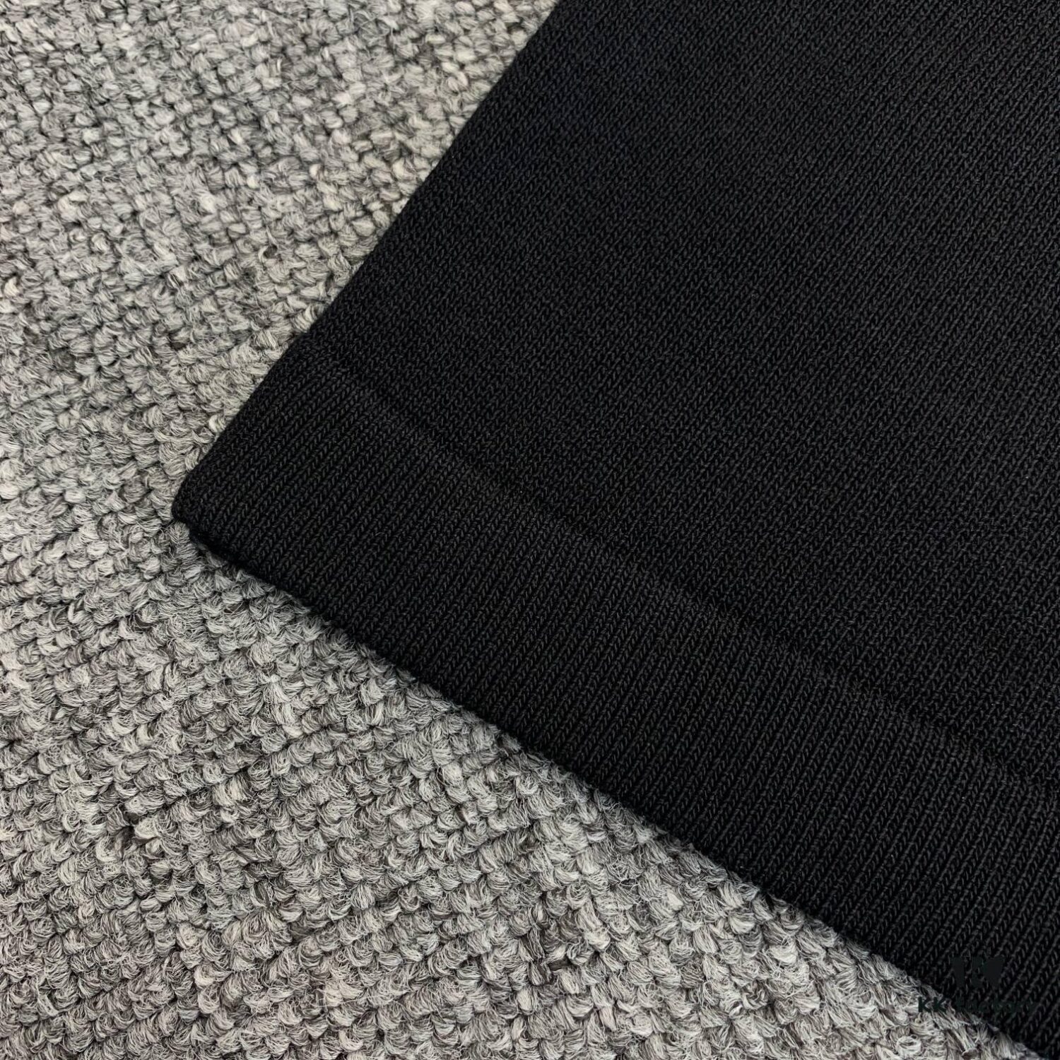 6930f8d46e68136f4d9b436d New Louis Vuitton Embroidered Logo Short Sleeve T-Shirt with Knitted Collar, Unisex Oversized Fit