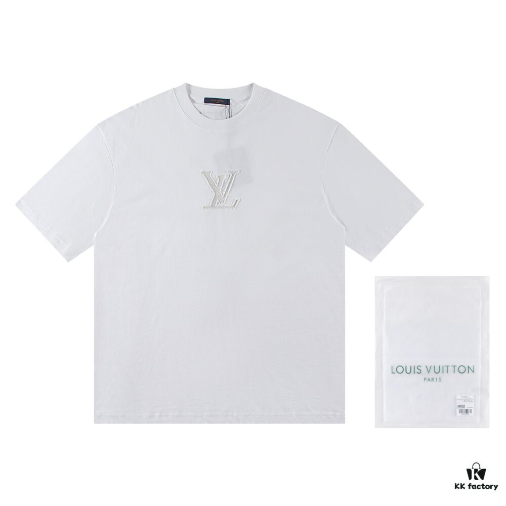 6930f9de6e68136f4d9b44df Louis Vuitto 2025 Latest Short Sleeve T-Shirt with Patch Embroidery
