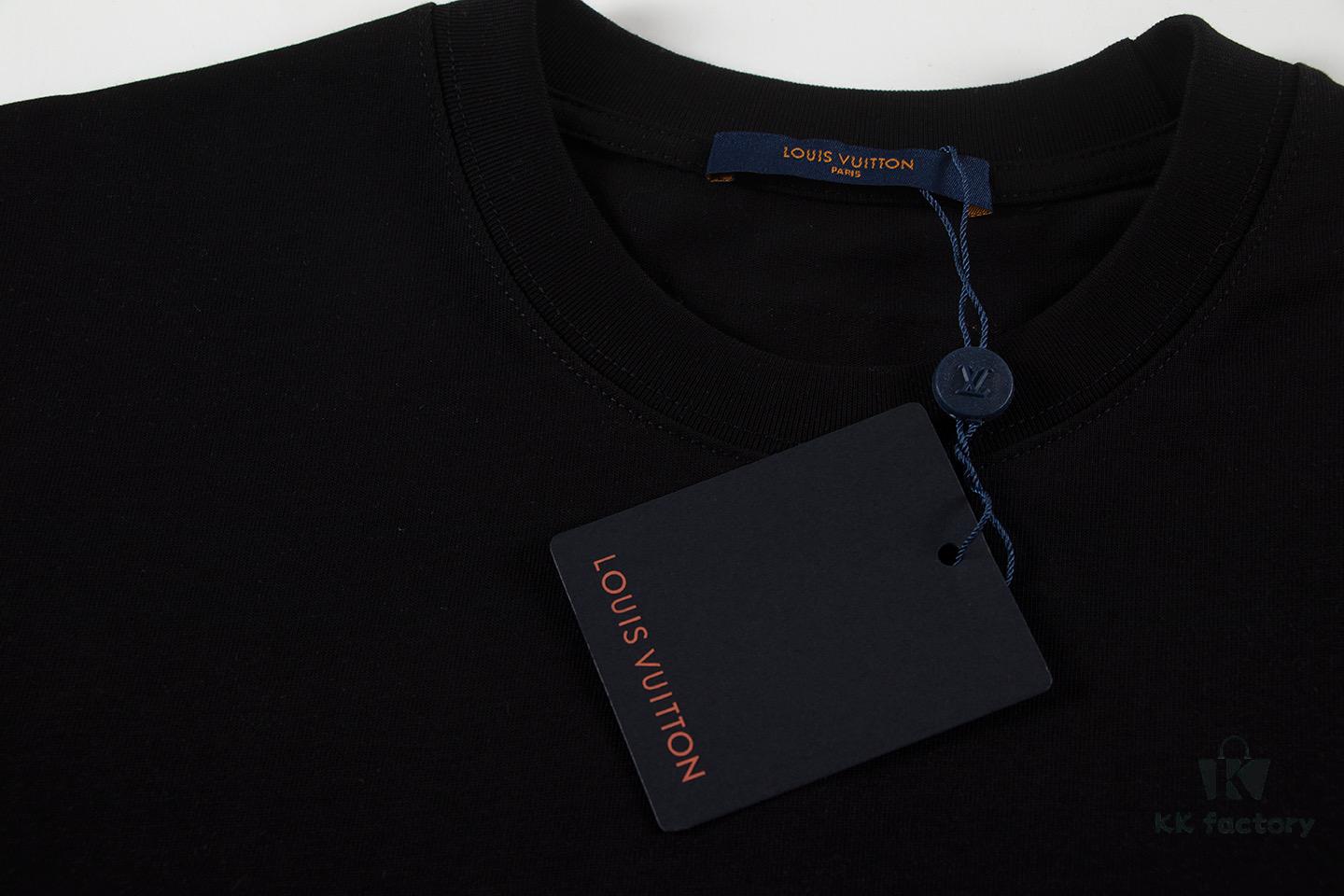 6930fa536e68136f4d9b456c Louis Vuitton 2025 Latest Short Sleeve T-Shirt