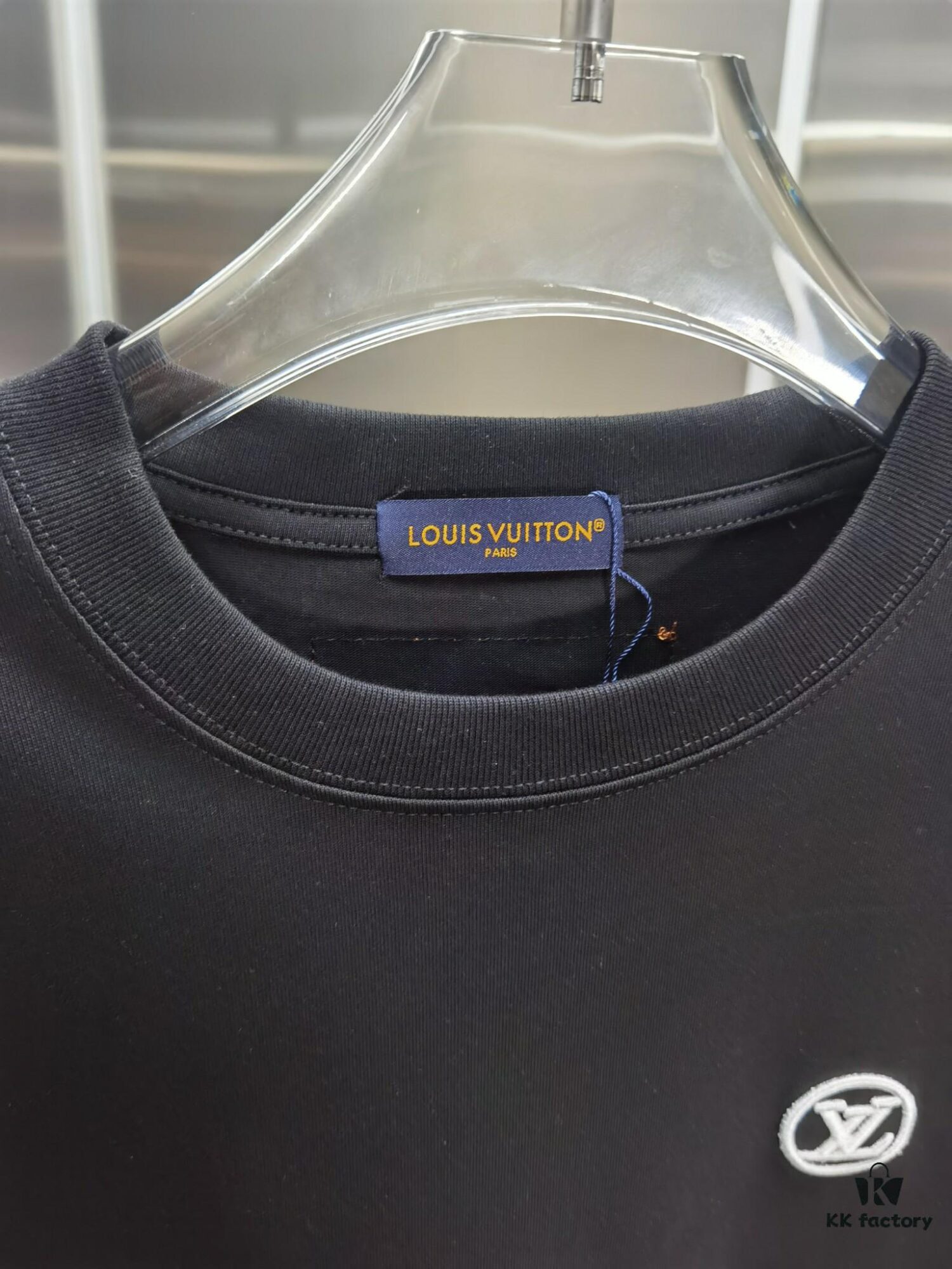 6930fa786e68136f4d9b459c Louis 1V (Embroidered Premium Version, Distinct from Standard Stock)