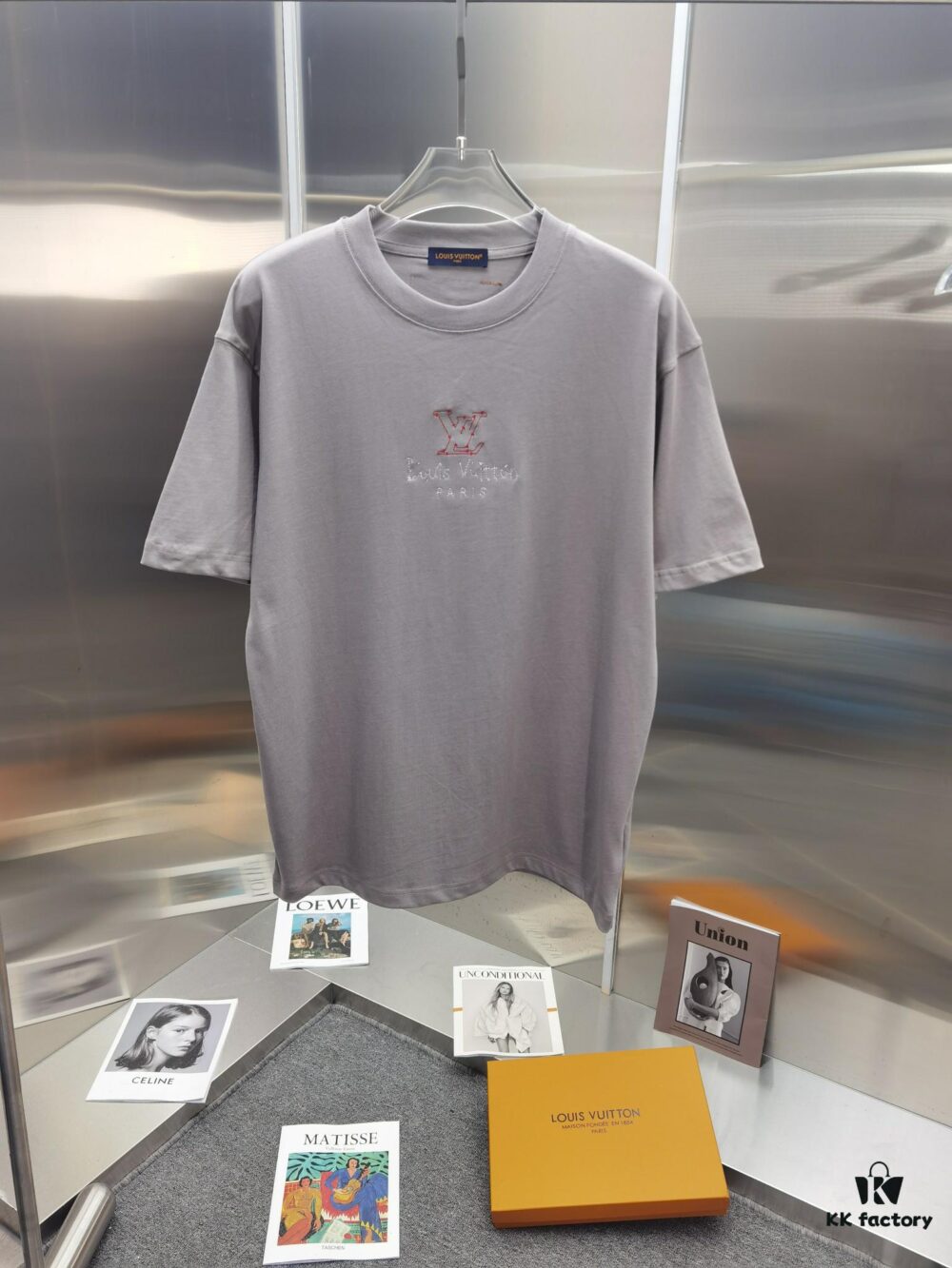 6930fa866e68136f4d9b45ae Louis 1V (Embroidered Premium Version, Distinct from Standard Stock) Short Sleeve T-Shirt