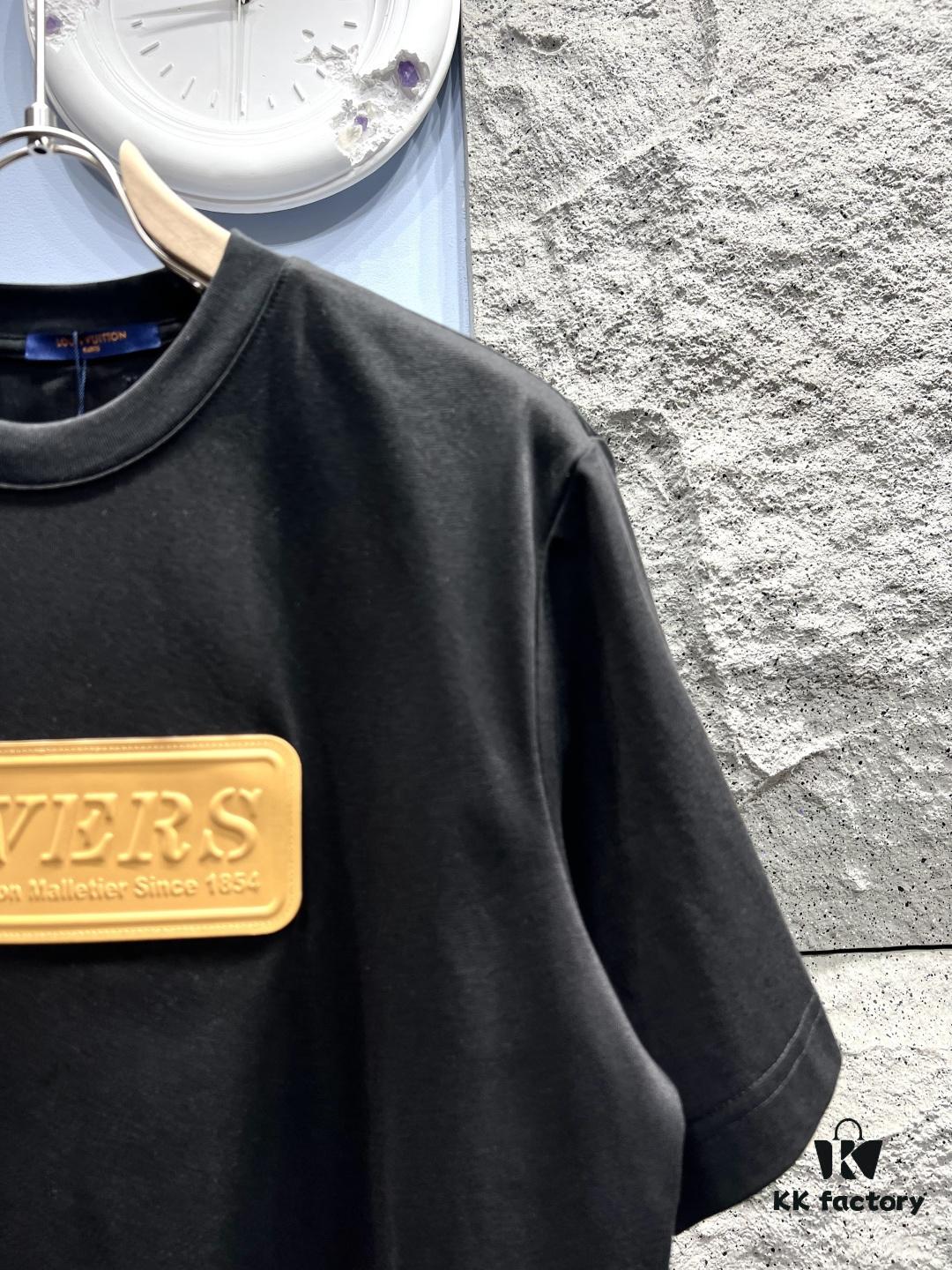 Louis Vuitton Signature Leather Patch Short Sleeve T-Shirt