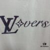 6930fbcd6e68136f4d9b4703 Louis Vuitton LV 25SS Spring/Summer Classic New Arrival T-Shirt! 260g High-Grammage Cotton Fabric, Comfortable Wear. Minimalist Design, Fashionable and Trendy. Slightly Relaxed Fit for Casual Comfort, Suitable for Various Occasions. Whether Shopping, Social Gatherings or Leisure Time, This T-Shirt Adds Style and Personality to Your Look.
